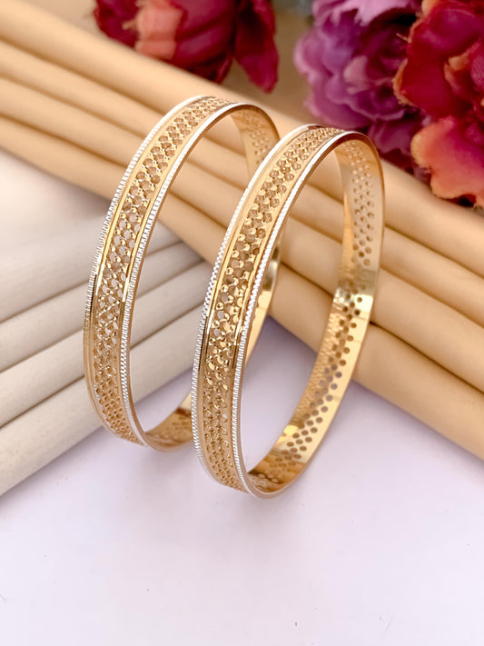 Crown Shyness Bangle