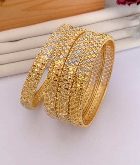 Looped In Time Bangle ( Set of 4)