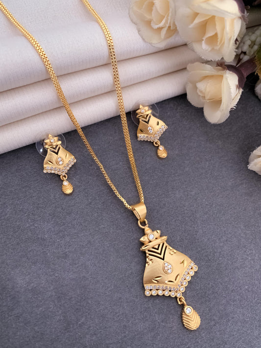 Sleek Chic Pendant Set