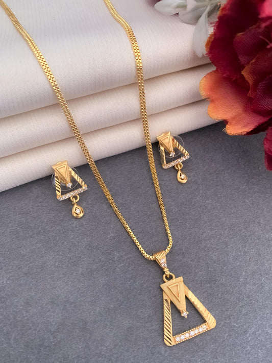 Gracefully Striped Pendant Set