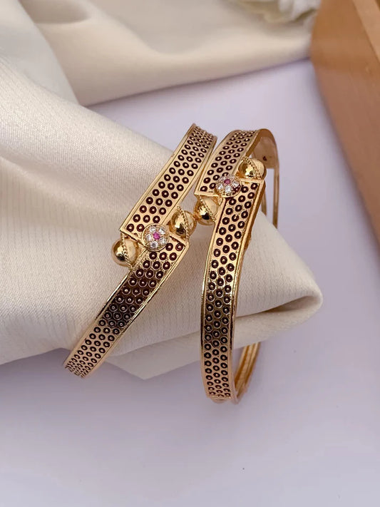 Krishna Bangles