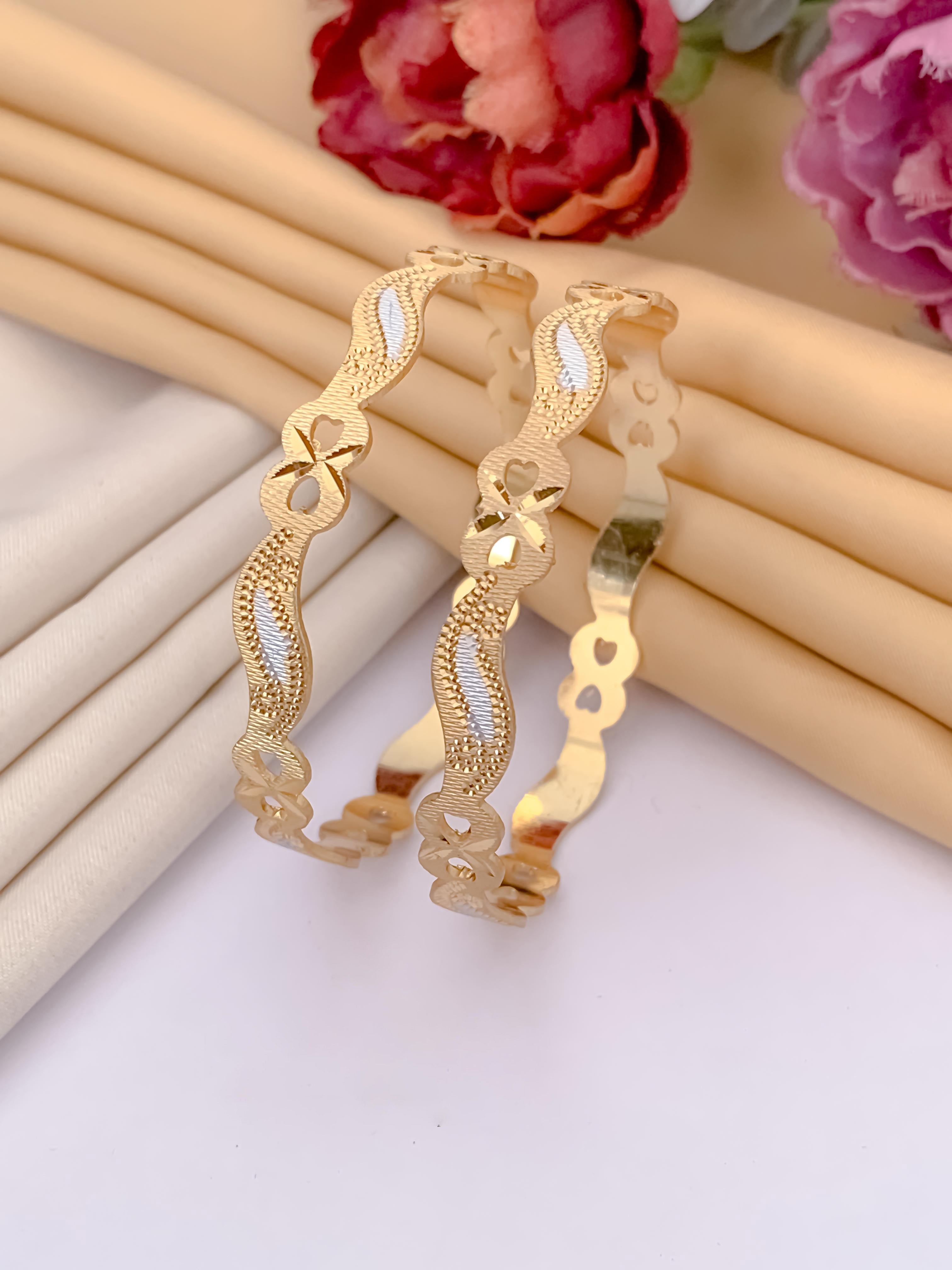 A Fragmented Wonder Bangle