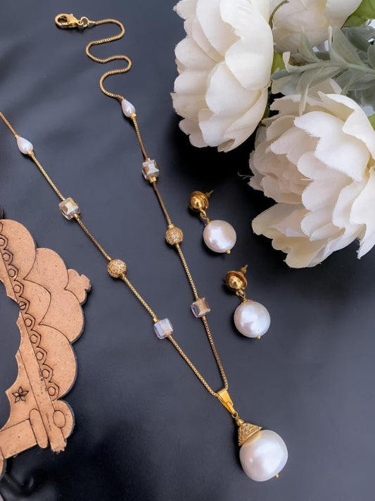 Desi Diva Mala With Earring