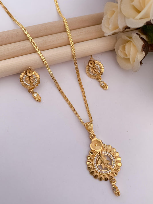 Graceful Pendant Set
