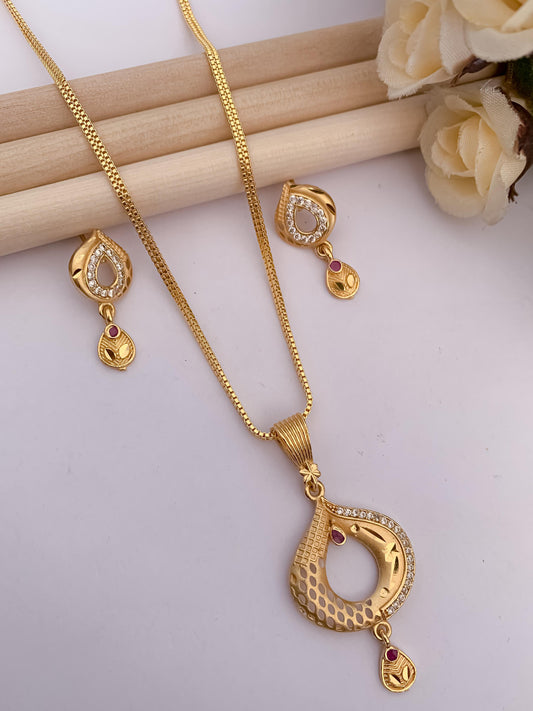 Teardrop Elegance Pendant Set