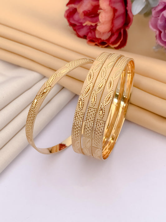 Sculpted Edge Bangle (Set of 4)