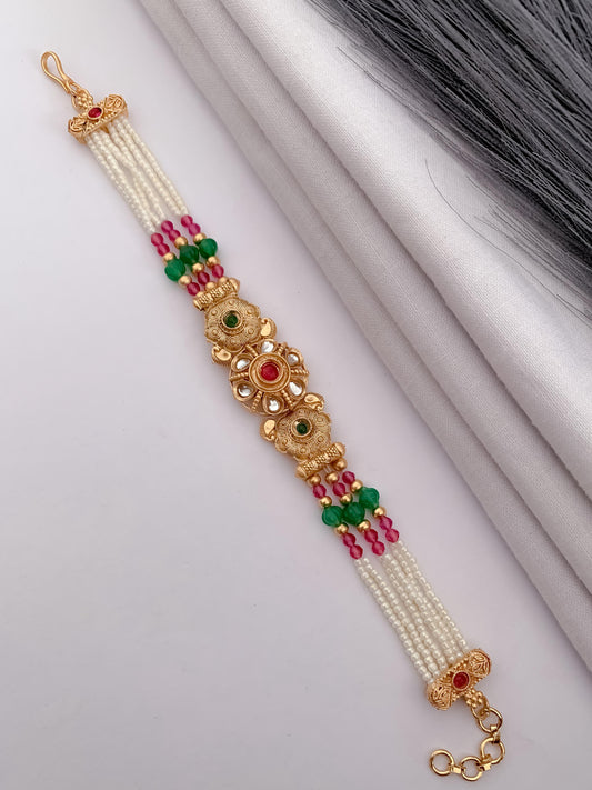 Coral Kiss Bracelet