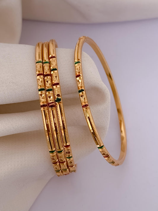 Radhika Bangle ( Set of 4)