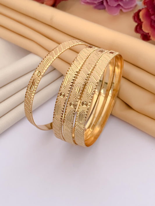 Sparkling Baguettes Bangle (Set of 4)