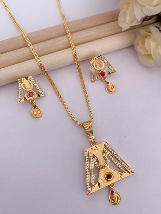 Royal Bloom Pendant Set